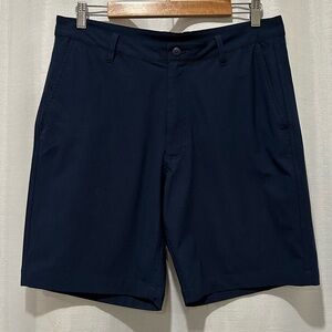 FootJoy Men‘s 9“ Inseam Golf Shorts in Color Navy Size W32